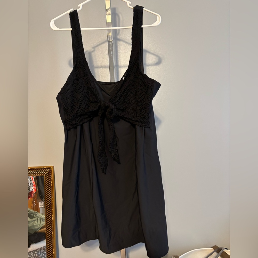 Resorts‎ Women’s Plus Size Swim Suit Crochet Tie In Front. 1X